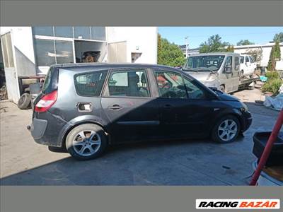 Renault Scénic II Jobb első ajtó "108400"