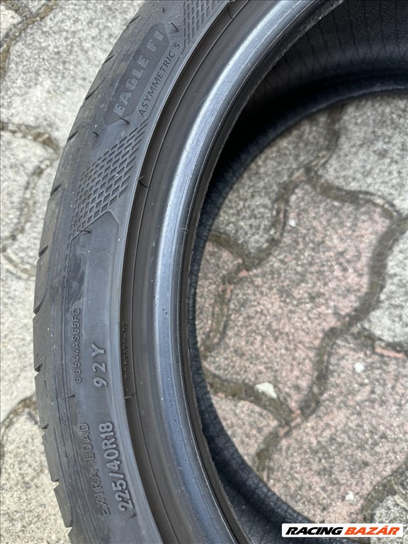  225/4018" használt Goodyear nyári gumi 3. kép