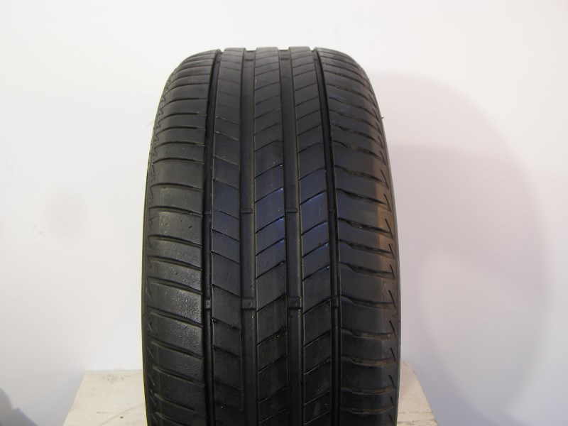 Bridgestone T005 245/45 R18  1. kép