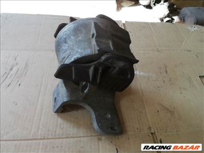 Peugeot 607 V6 HDi FAP 205 Bi-Turbo motortartó bak 