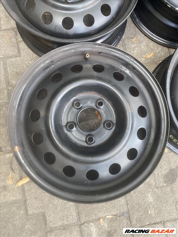  5x114.3 lyukosztású 6JJ 16" újszerű (gyári felni) lemezfelni 2. kép
