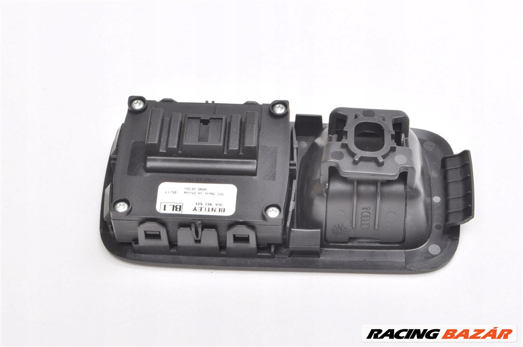 Bentley Bentayga, Audi Q7 (4M) csomagtér ajtó nyitó panel 36a959511 6. kép