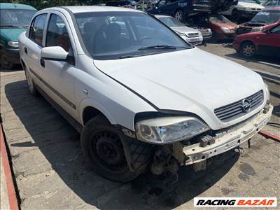 Opel Astra G 1.6i bontott alkatrészei