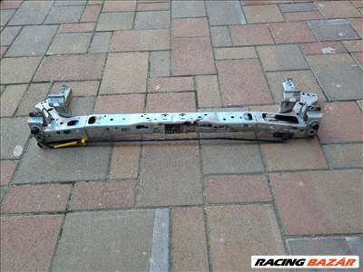 Opel Astra K Zárhíd , Homlokfal 