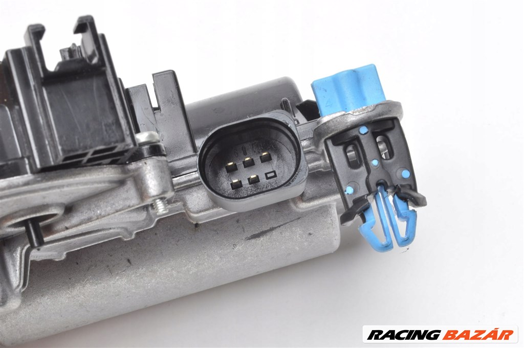 Bentley Bentayga csomagtér ajtó nyitó motor 4m0827887d 3. kép