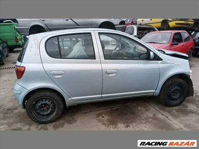 Toyota Yaris Verso Jobb első ajtó "132699"
