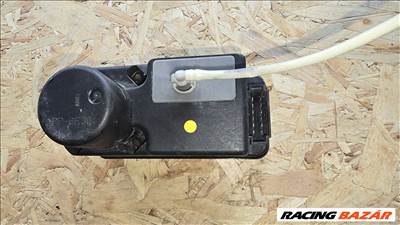 Volkswagen Golf III, Volkswagen Polo Classic központi zár motor  1h0962257a