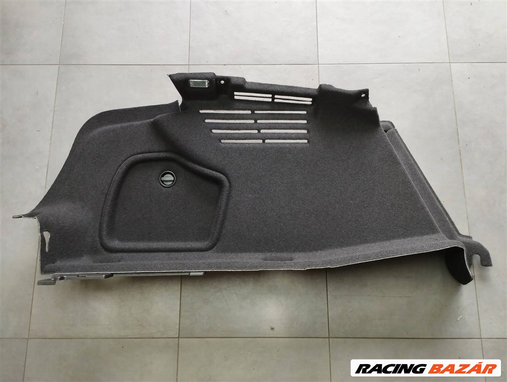 Audi A4 (B9 - 8W) bal hátsó csomagtér kárpit 8w5863879aa 1. kép