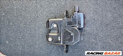 Renault Megane III. /Renault Scenic III. hátsó zár 84630003r