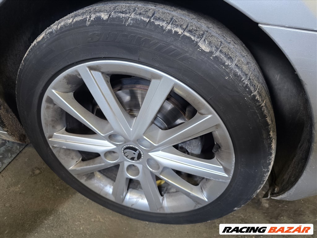 Skoda Octavia III bontott alkatrészei 1.6crtdi CXX 4. kép