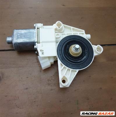 Mercedes B-osztály W246 ablakemelő motor  a2469065100
