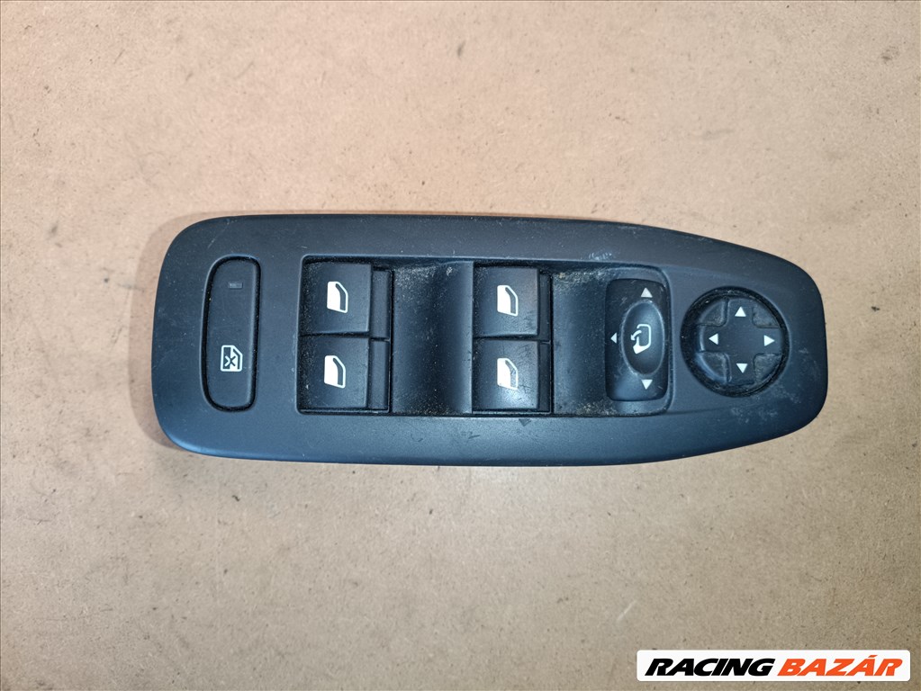 Peugeot 208 I, 2008 I Ablakemelő kapcsoló (négyes) 96749624zd 1. kép