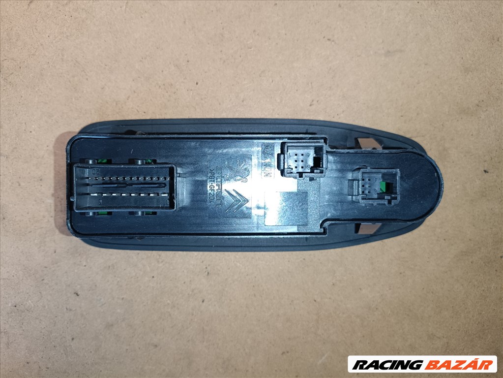 Peugeot 208 I, 2008 I Ablakemelő kapcsoló (négyes) 96749624zd 2. kép
