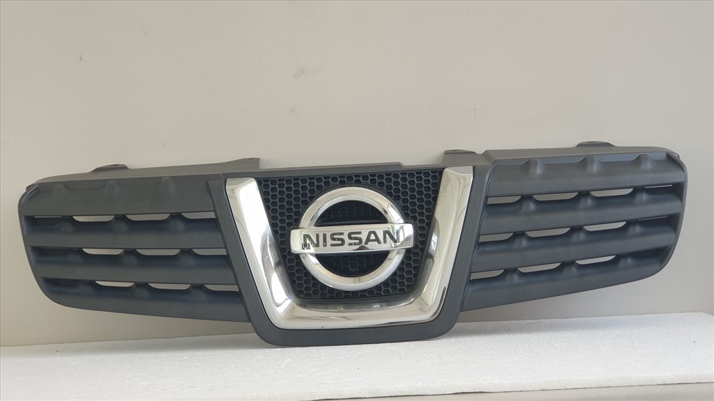 508725 Nissan Qashqai 2007, Hűtőrács, Díszrács,  62310-JD00B. 1. kép