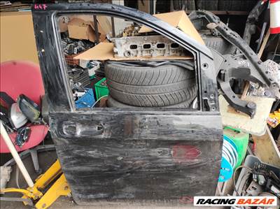Mercedes V-osztály W447 jobb első ajtó