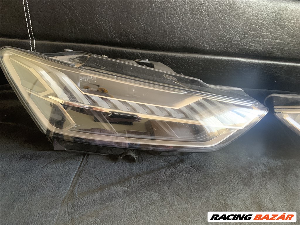 Audi A7 (C8 - 4K) jobb első lámpa  4k8941036f 2. kép