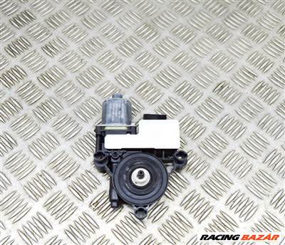 Skoda Kamiq hátsó ablakemelő motor  0130822695