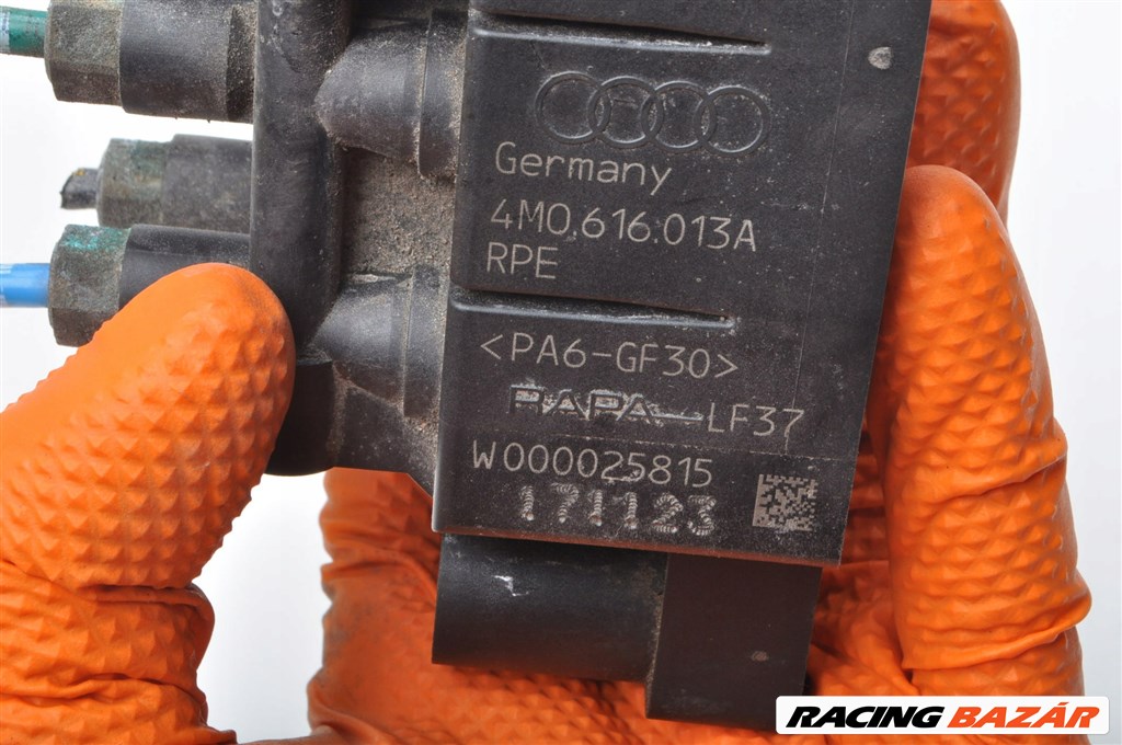 Bentley Bentayga, Audi Q7 (4M) légrugó szeleptömb 4m0616013a 2. kép