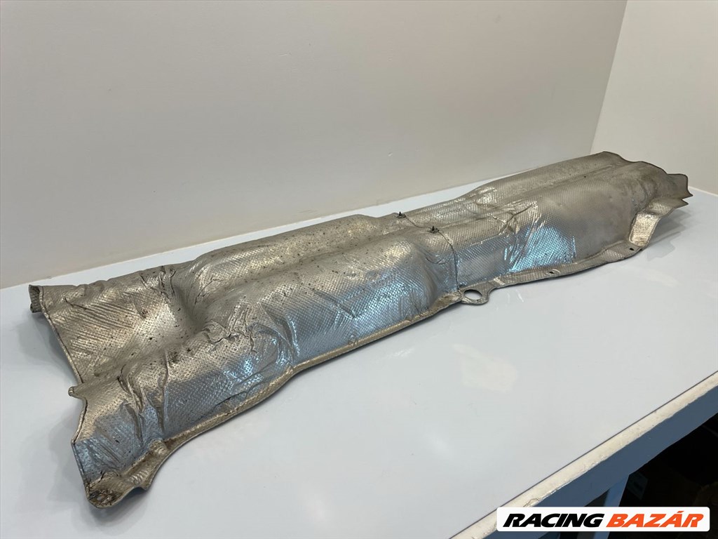 BMW 5 F10 F11  Középső Kipufogó Dob Hővédő Lemez 51487227524 51487202858 2. kép
