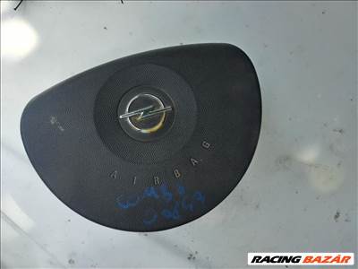 Opel Corsa C 1.3 CDTI Kormánylégzsák 