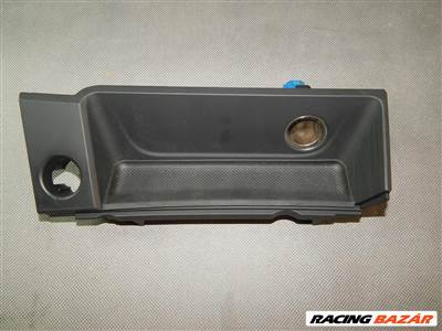 Audi A4 (B9 - 8W) műszerfal tároló polc 8w1864131