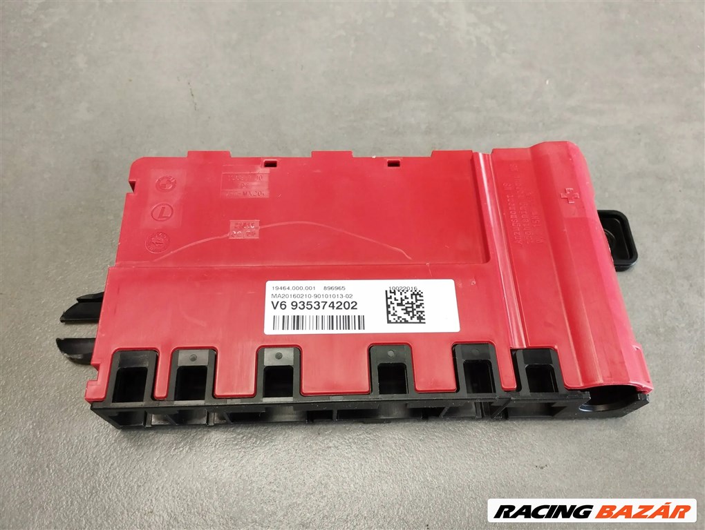 BMW 7-es sorozat G11/G12 biztosítéktábla 935374202 1. kép