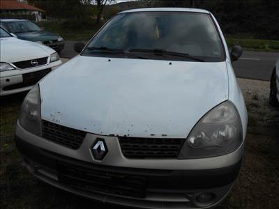 RENAULT CLIO II (BB_CB) 1.5 DCI bal első ködlámpa 8200002469