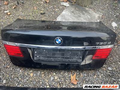 BMW 730 F01/F02 csomagtér ajtó borítás 