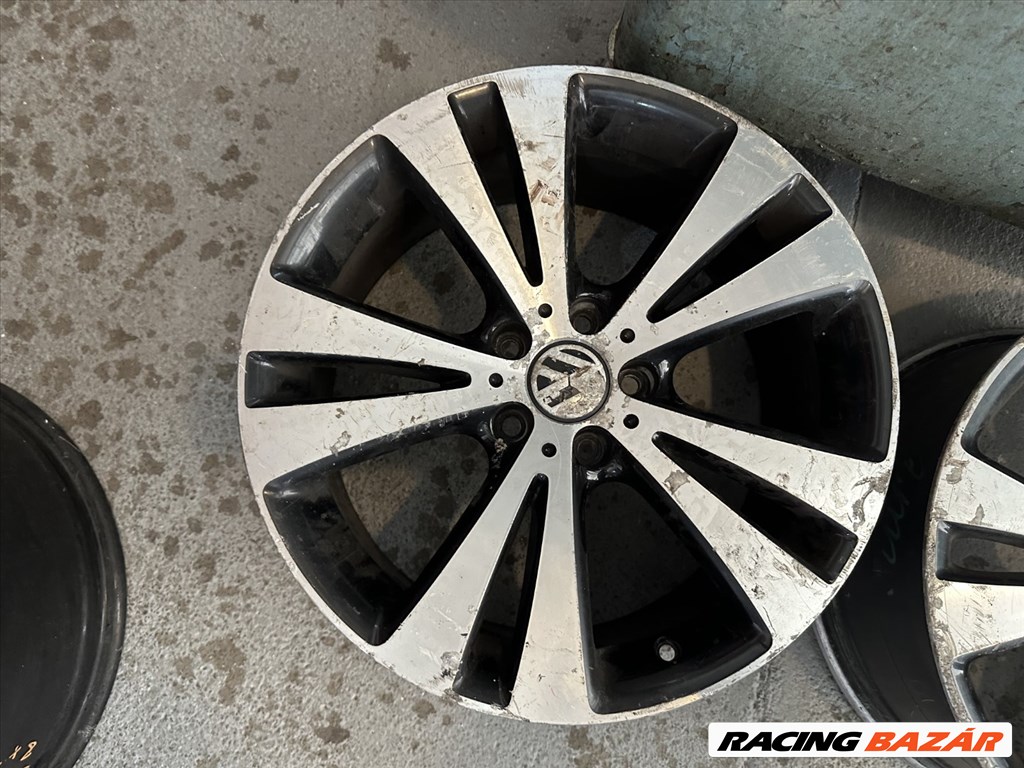 R18 Original Volkswagen 8J ET41- 3C0 601 025G 3C0601025G 2db felni 2. kép