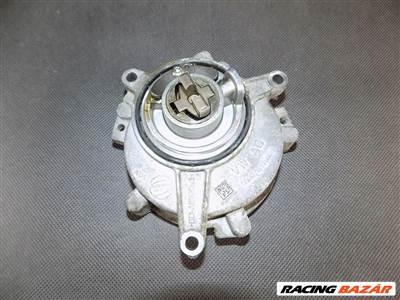 Audi A4 (B9 - 8W) vákuumpumpa 06m145100g