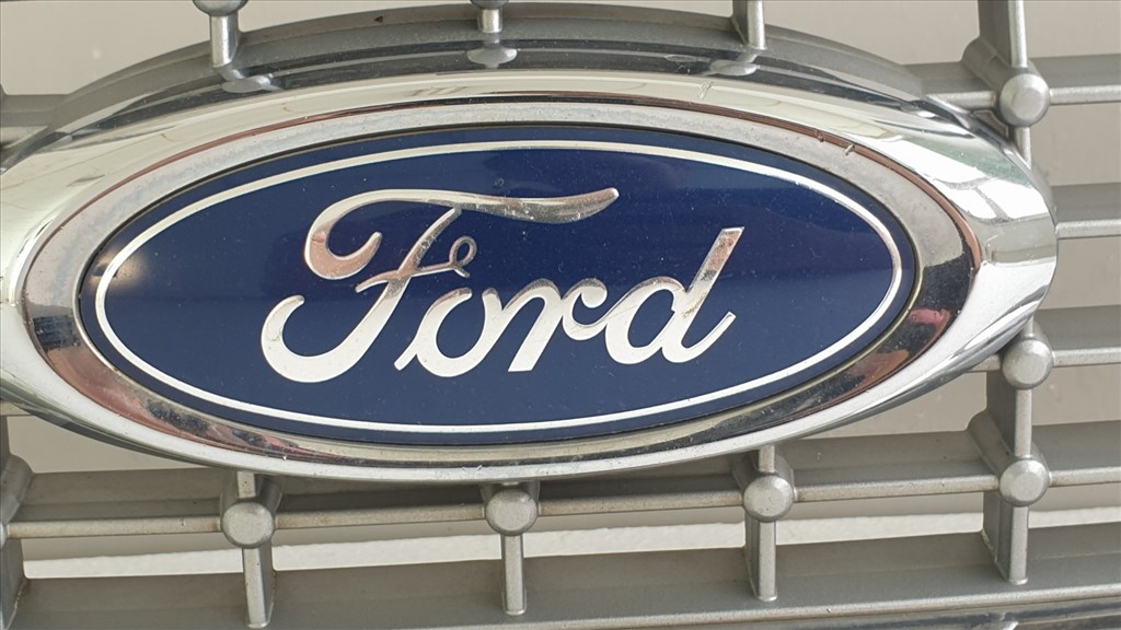 508713 Ford Mondeo MK4 2007, Hűtőrács, Díszrács, Hűtőmaszk, 7S71-8200-A 2. kép