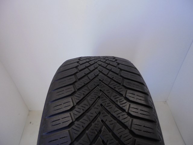 Yokohama V906 225/50 R18  1. kép