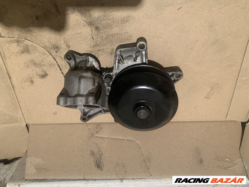 BMW Vizpumpa Vízpumpa N47D20 N470D20A N47D20C N47D 7807311 3. kép
