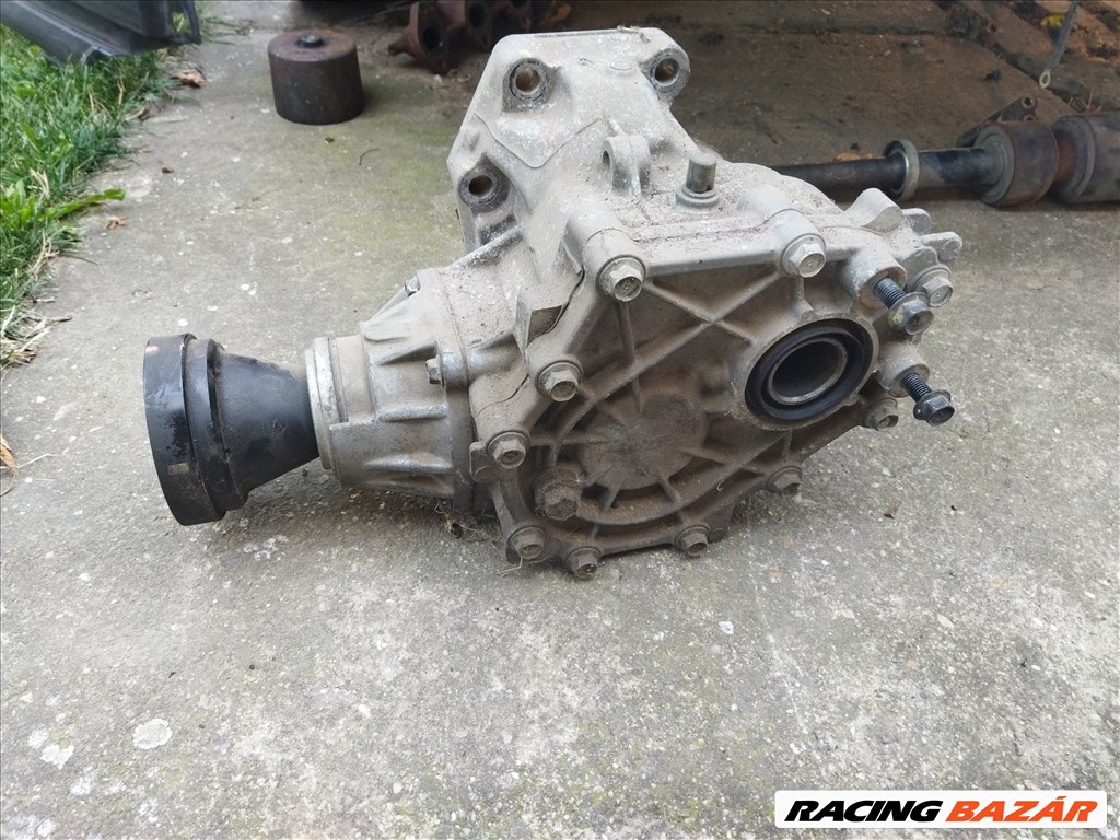 SsangYong Korando III Ssangyong Korando III 2013 4x4 osztómű, differenciálmű  3210034200 1. kép