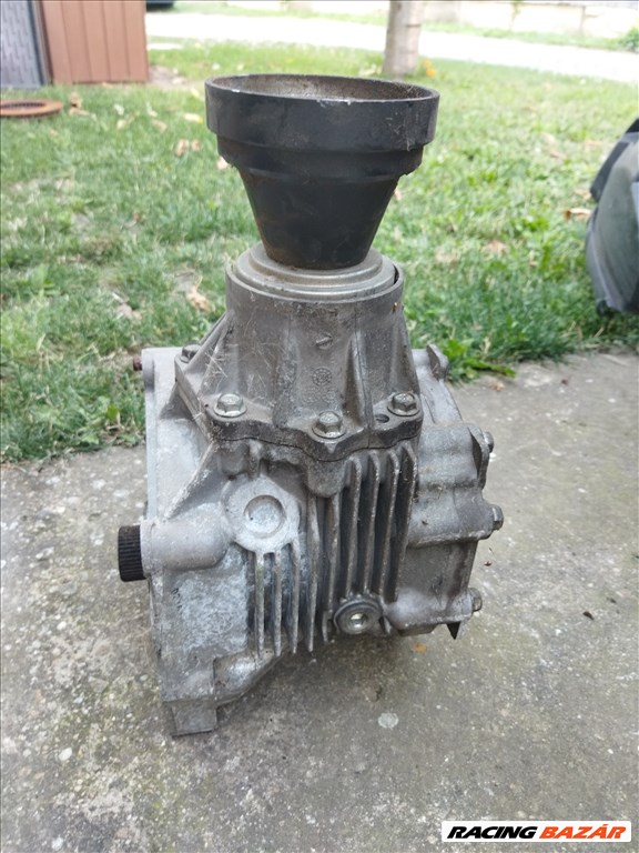 SsangYong Korando III Ssangyong Korando III 2013 4x4 osztómű, differenciálmű  3210034200 4. kép