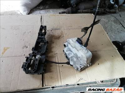 Renault Mégane II Grandtour 1.4 16V Jobb első zárszerkezet 