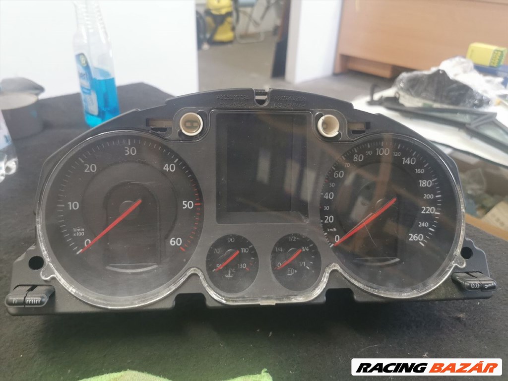 Volkswagen Passat B6 2.0 TDI Kilométeróra  3c0920871e 1. kép