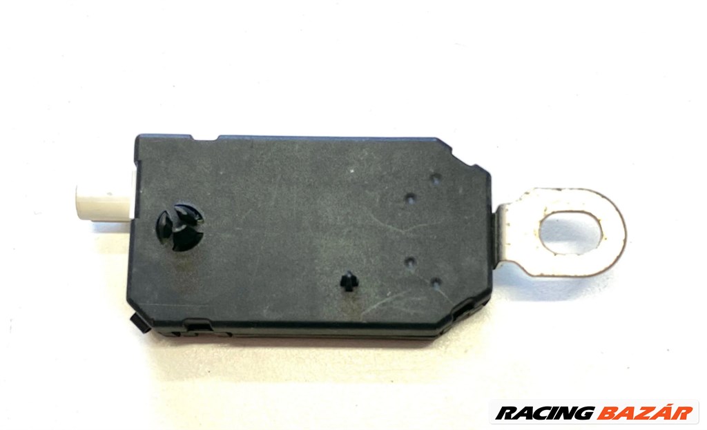 Tesla Model Y antenna  107973500a 3. kép