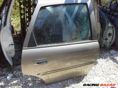 Opel Vectra B Jobb hátsó ajtó "001700"
