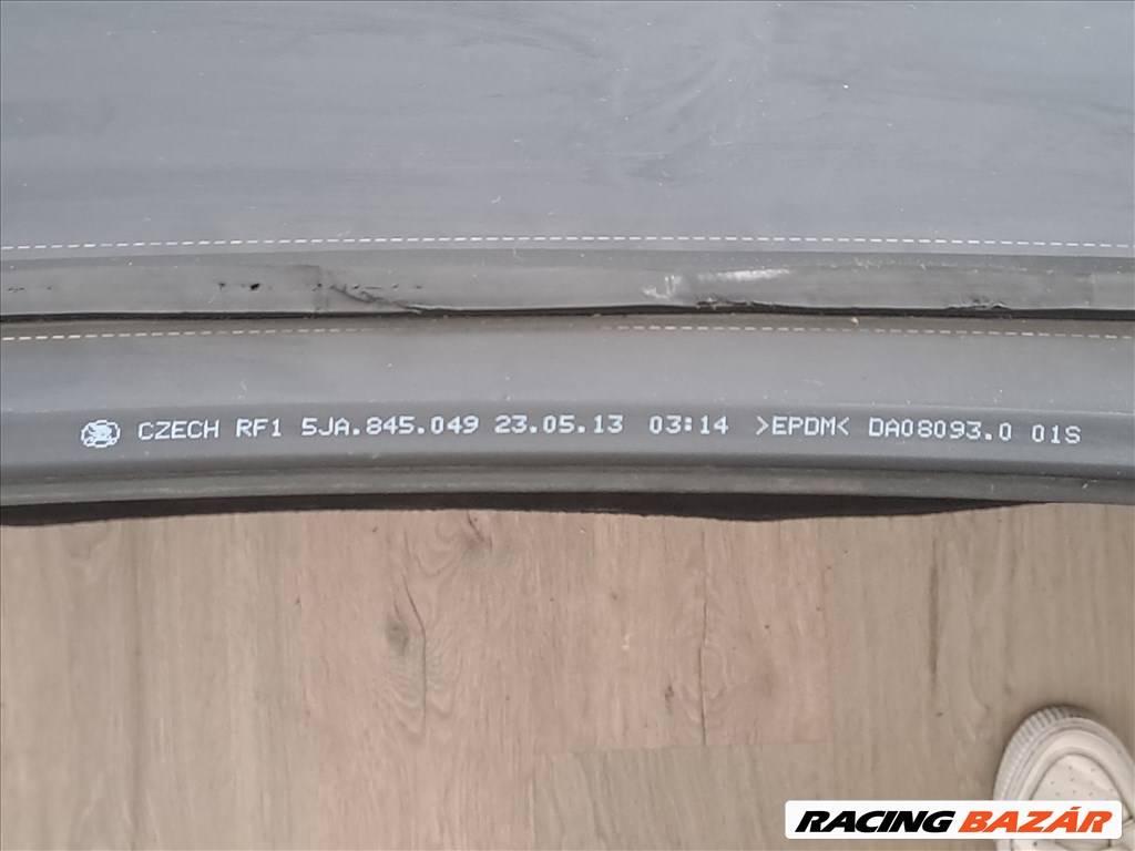 Skoda Rapid 5D LBK1 hátsó fűthető szélvédő 5JA845049 8. kép