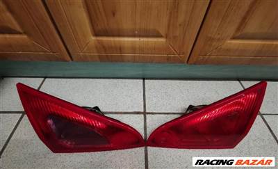 Mitsubishi Colt V hátsó lámpa  mn105625