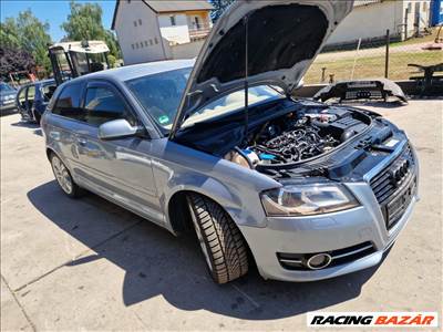 Audi A3 (8P) bontott alkatrészei