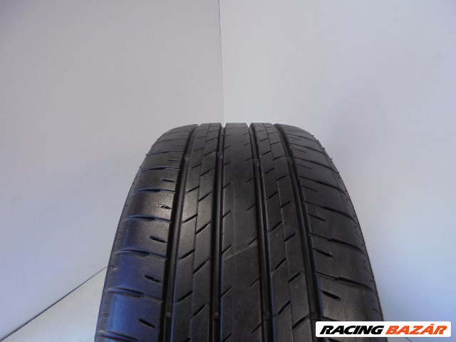 Bridgestone Dueler H/L 33 235/55 R18  1. kép