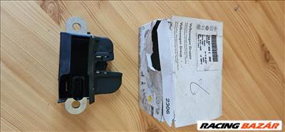 Volkswagen Passat B6 VW Passat B6 2005-2010 csomagtér zárszerkezet  1k6827505c