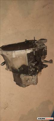 Citroën C3 II Citroen/Peugeot 1.6 HDI 5-ös váltó 20DP66