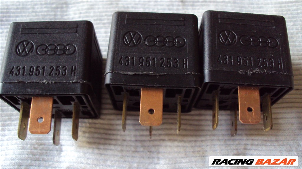 Audi A6-B3 80/90/100/200 gyári bosch relé 431951253h 4. kép