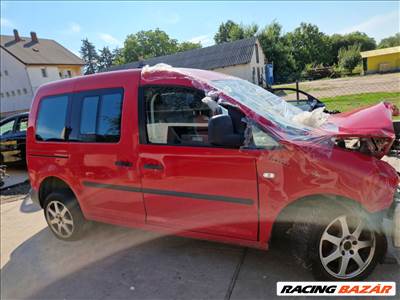 Volkswagen Caddy III bontott alkatrészei