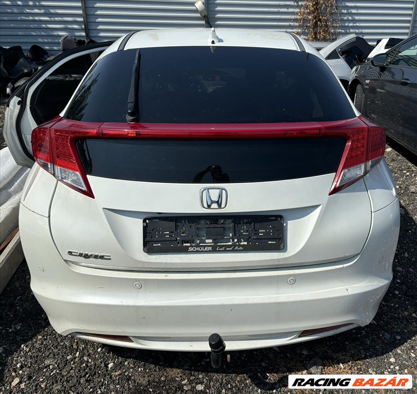 Honda Civic IX (2011-2016) 1.6 i-DTEC N16A1 komplett csavaros eleje  2. kép
