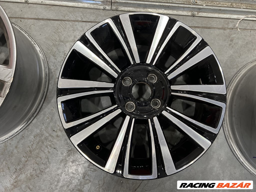 R16 Original Volkswagen 6J ET43 - 1S0 601 025AT 1S0601025AT 1db felni 1. kép