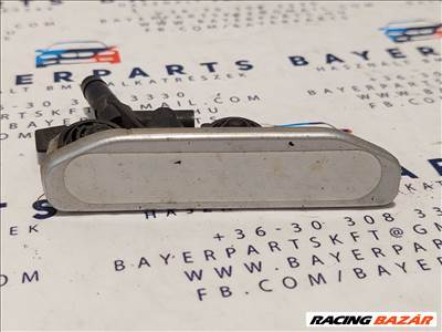 BMW E46 sedan touring jobb első ezüst fényszórómosós lámpamosó bajuszléc takaró fúvóka (004566) 61678374370